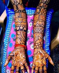 review-Rahul Mehandi Artist