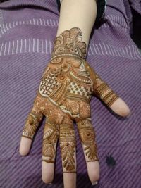 review-Satish Mehandi Art