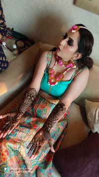 review-Satish Mehandi Art