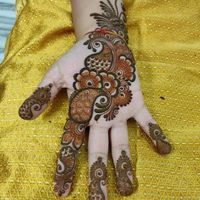 review-Satish Mehandi Art