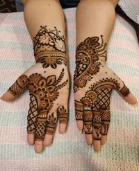 review-image-0-Suraj Mehandi Artist