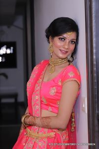 review-Makeup by Tanu Gupta