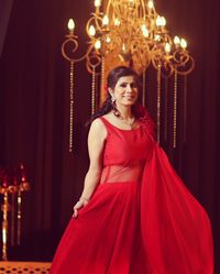 review-Sanya Kukreja Makeovers