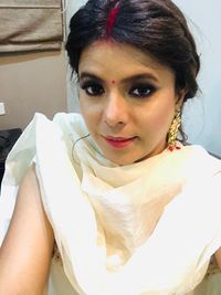 review-Sanya Kukreja Makeovers