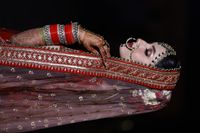 review-Sudhir Bhai Saree Wale Chandni Chowk