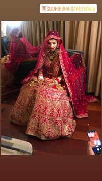 review-Sudhir Bhai Saree Wale Chandni Chowk