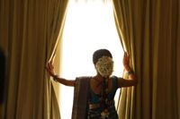 review-The Candid Hub