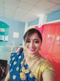 review-Makeover by Manu Muralidar