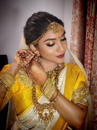 review-Parul Khattar Makeup Artist