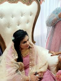 review-Makeup by Alisha Ruwala