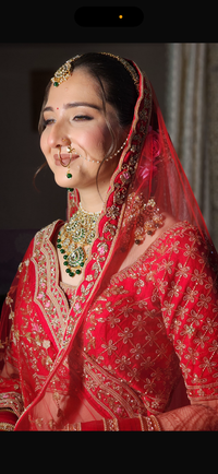 review-Makeovers by Suugandha