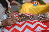 review-Deepa Mehendi Artist