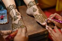 review-Deepa Mehendi Artist