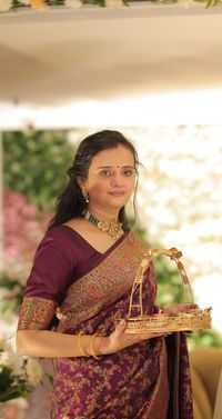 review-Pretty Looks by Ankita