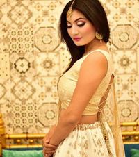 review-Makeup by Avni Jamwal