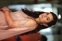 review-Makeup by Avni Jamwal