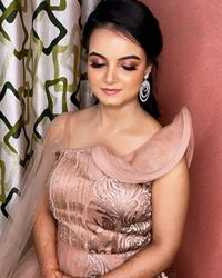 review-Makeup by Avni Jamwal