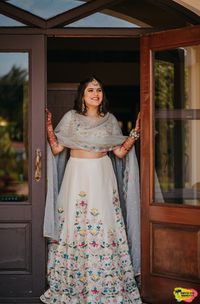 review-Makeup by Maitreyi