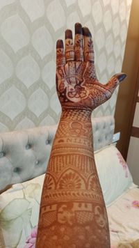 review-Raju Mehandi Artist
