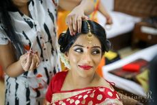 Makeup & Hair by Petsi