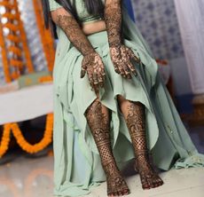 Varsha Makeup & Mehndi Artist