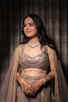 Aditi's Makeovers