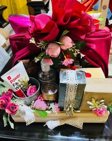 Vihu Packing and Gifting Studio