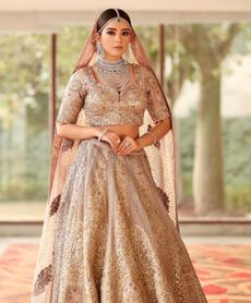 Shruti Makeovers
