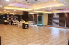 Shubh Shuruaat Lawn and Banquet