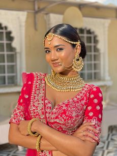 Uneza khan Makeup Artist
