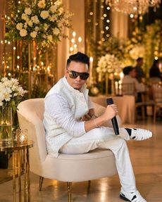 MJ Zeeshan Shafee