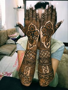 Tasneem Mehendi Designer