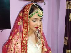 Sania makeup and hair artist