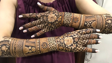Hansa Gajra Mehendi Artist