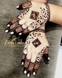 80 Beautiful Bridal Mehendi Designs Images for Feet (2023) - Tips and  Beauty | Bridal henna designs, Mehndi design images, Bridal mehndi designs