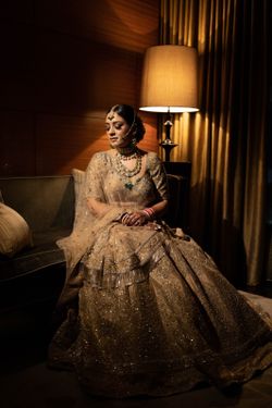 Golden lehenga designs hot sale for bride