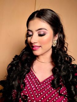 Photo By Hair Chair by Dilpreet Kaur - Bridal Makeup Photo By Hair Chair by Dilpreet Kaur - Bridal Makeup