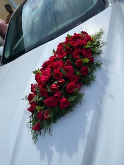 Car Bouquet - Luxus Group Decor Pictures  Wedding Decorators in Kochi -  WedMeGood