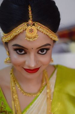 Amulya - RatisMakeovers Pictures | Bridal Makeup in Bangalore - WedMeGood Amulya - RatisMakeovers Pictures | Bridal Makeup in Bangalore - WedMeGood