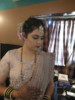 Marathi Paithani - Shital Kale Pictures | Bridal Makeup in Pimpri Chinchwad - WedMeGood Marathi Paithani - Shital Kale Pictures | Bridal Makeup in Pimpri Chinchwad - WedMeGood