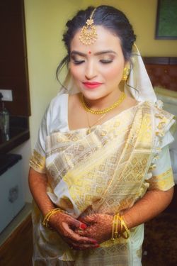 Wedding top dress assamese