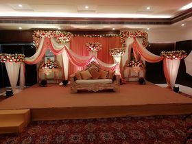 Goldfinch Hotel, Faridabad