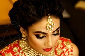 Make Up and Hair by Aliya Baig