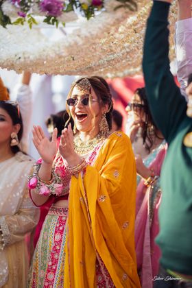 Silver Shimmer Weddings