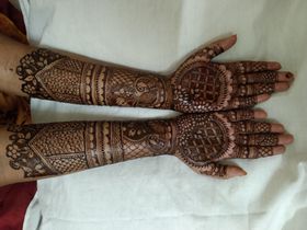Faceme Bride