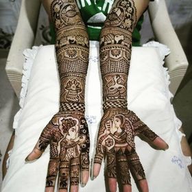 Lucky Bridal Mehandi Art