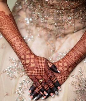 Sparkle 24 Mehandi Art