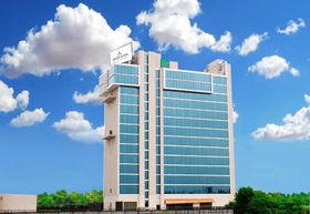 Golden Suites Gurgaon | Inde Hotels & Resorts