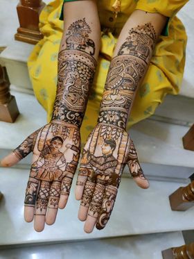 Henna Sisters