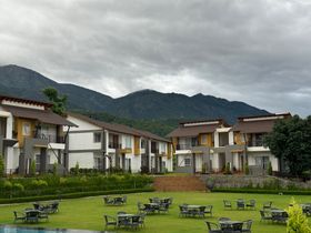 Evara Spa & Resort